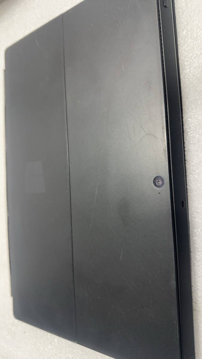 131 中古ジャンク品　Surface-1514・SSD128GB・Corei5-第三世代・通電できませんです・状態不明_画像4