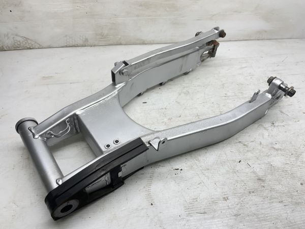  Suzuki GSX400S blade Swing Arm HA-140[C5] Katana GK77A-1077