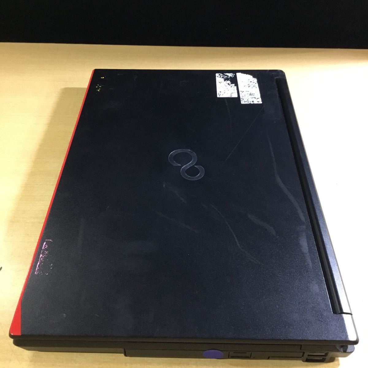 (022263F) FUJITSU LIFEBOOK A574/MX i3-4000M/2.4GHz BIOS確認済 Win10 Proインストール済 中古品_画像4