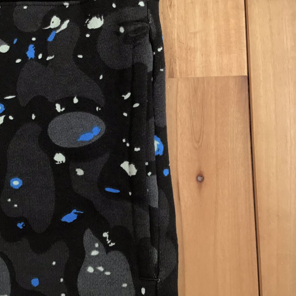 ★美品★ Space camo シャーク ハーフパンツ Lサイズ a bathing ape BAPE shark sweat shorts ショーツ エイプ ベイプ 迷彩 Galaxy i4575_画像4