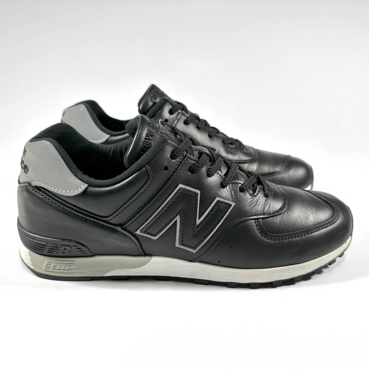 国内正規品 UK製 オールレザー NEW BALANCE M576KKL ブラック×グレー US9 27cm 中古 イギリス英国製 NB 黒 スニーカー MADE IN ENGLANDの画像2