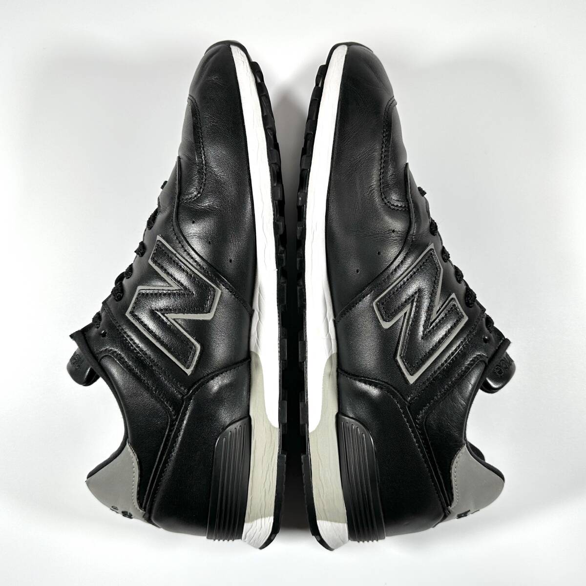 国内正規品 UK製 オールレザー NEW BALANCE M576KKL ブラック×グレー US9.5 27.5cm 中古イギリス英国製 NB 黒 スニーカー MADE IN ENGLAND_画像6