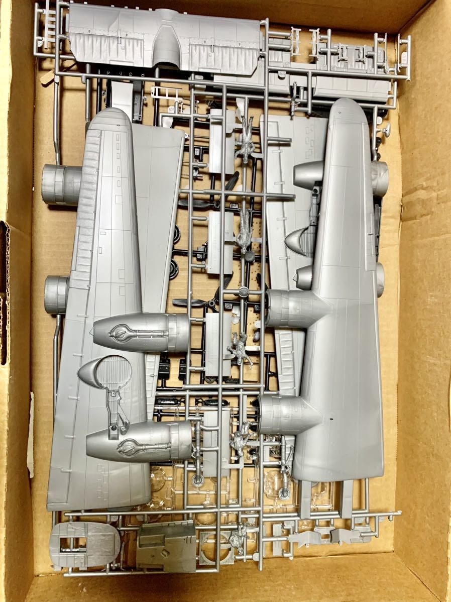 未組立　ハセガワ　1/48　B-24J リベレーター ノーズアート　LIBERATOR NOSE ART　HM27 86027　MONOGRAM　モノグラム　Hasegawa_画像10