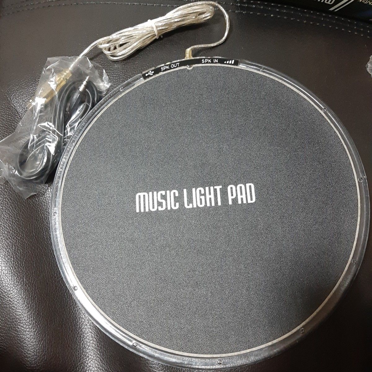 Music Light Pad LEDが光る多機能マウスパッド