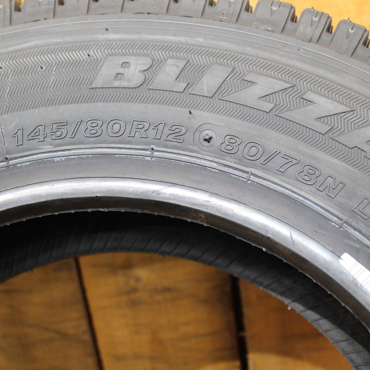 2023年製 BRIDGESTONE ブリヂストン BLIZZAK ブリザック VL10 145/80R12 80/78N LT 6PR 新品 4本SET 軽トラ 軽バン 等_画像2