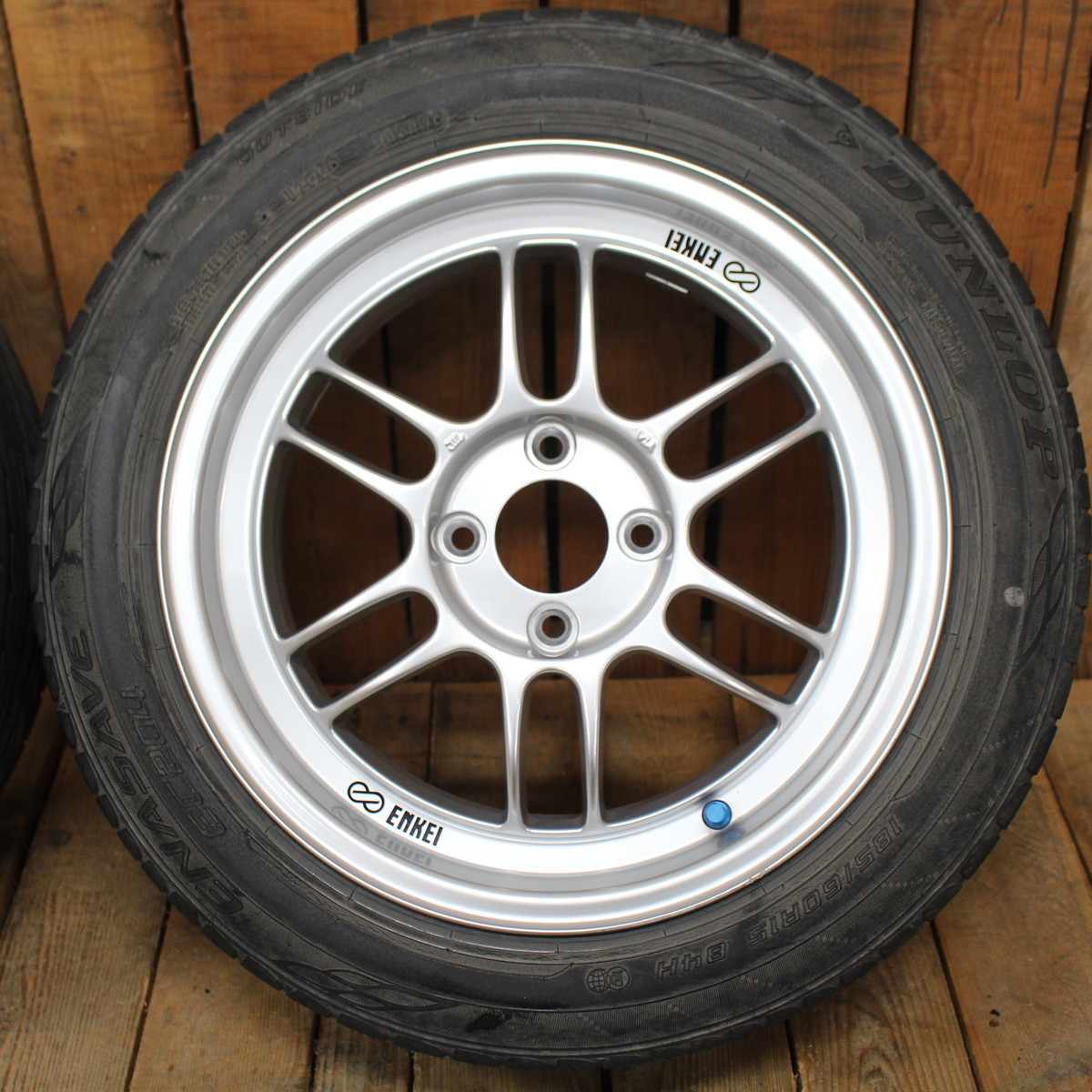 ENKEI エンケイレーシング RPF1 15インチ シルバー 7J+35 PCD100 ダンロップ エナセーブ 185/60R15 タイヤ ホイール 2本SET_画像6