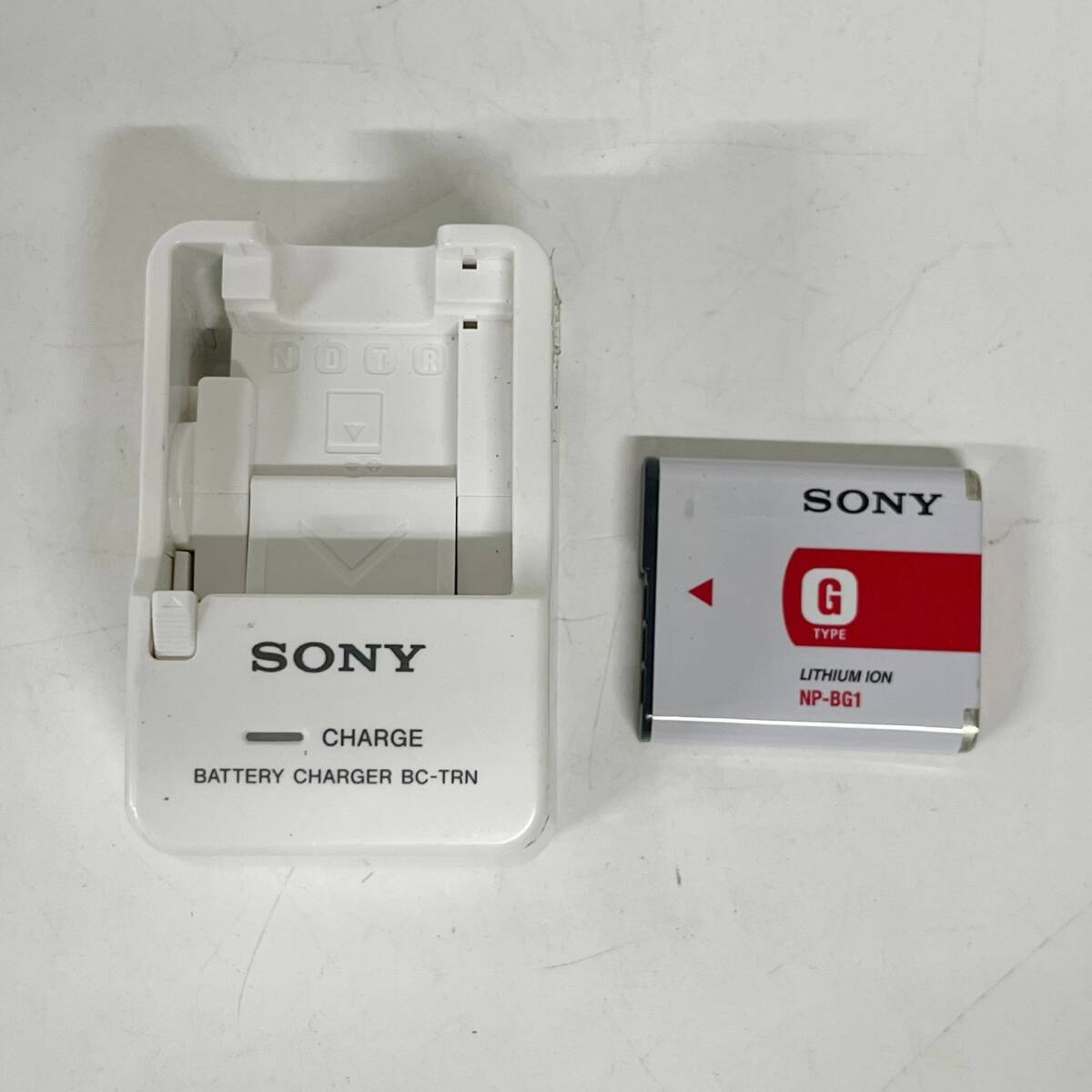 1円~【まとめ売り】ソニー SONY Cyber-shot コンパクトデジタルカメラ 3点 DSC-HX7V DSC-W30 DSC-T5 通電確認あり 付属品あり G101848_画像9