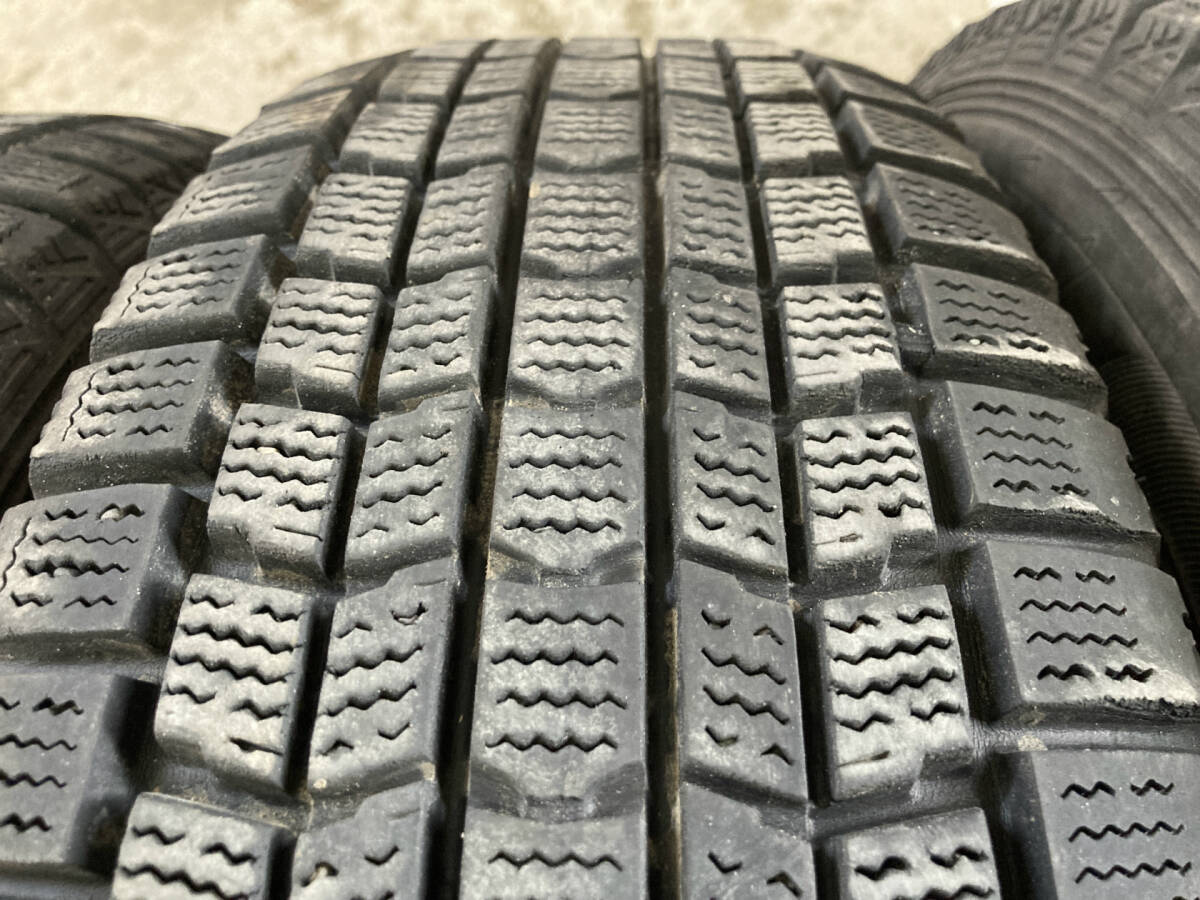 希少サイズ 215/80R16 4本 DUNLOP 冬タイヤ中古 格安 ランクルナロー リフトアップジムニーなどに 札幌市白石区F_画像3