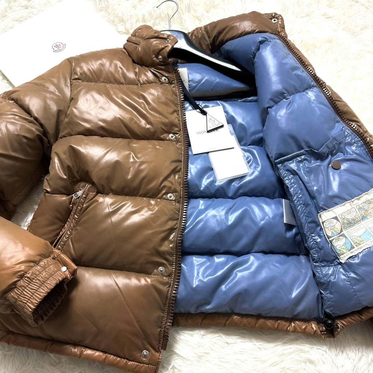 極暖美品MONCLER2way収納式フード付きダウンジャケットワンポイント袖ビッグロゴワッペンL~M１希少キャメルブラウン明茶コートモンクレール_画像1