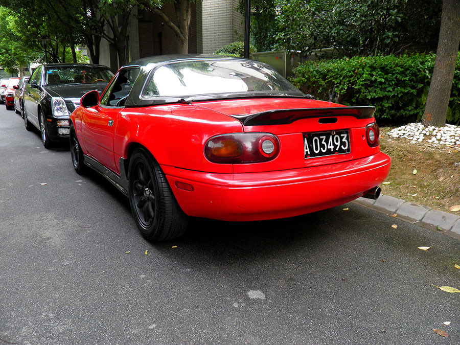 ８９～９７　ＮＡ　マツダ　ユーノス　ロードスター　ＭＸ－５　トランクスポイラー　ＦＲＰ_画像6