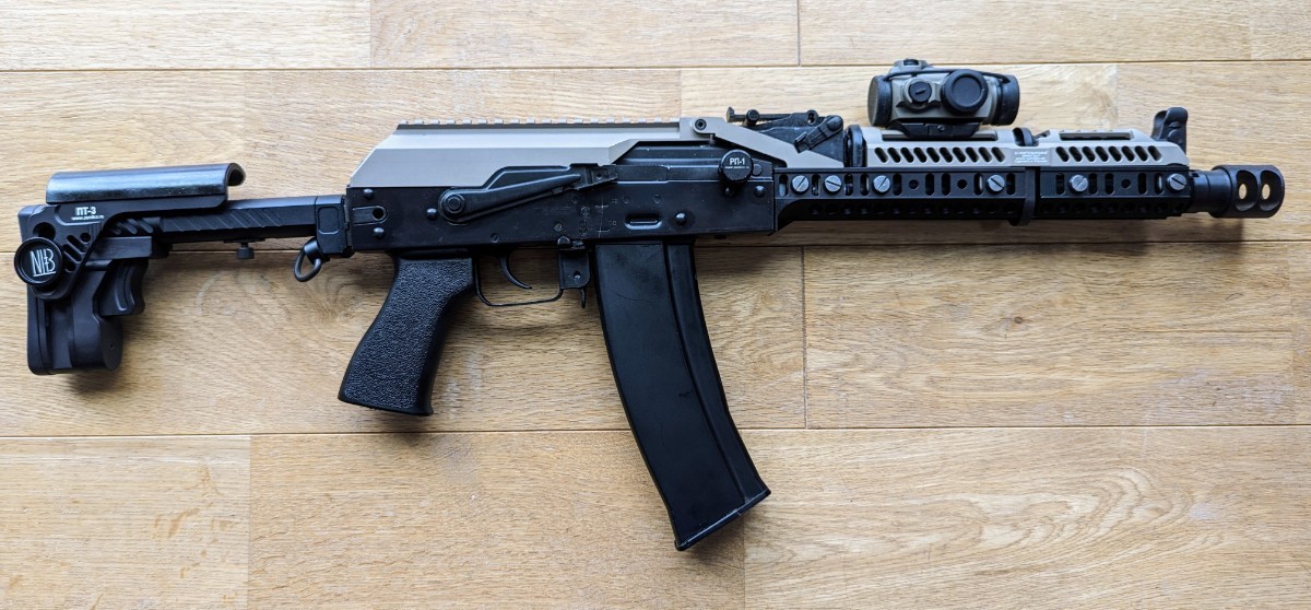 ★GHK AK-105 内外カスタム npas搭載 予備マガジン+パーツ盛りだくさん そこそこ美品 co2 gbb_画像3