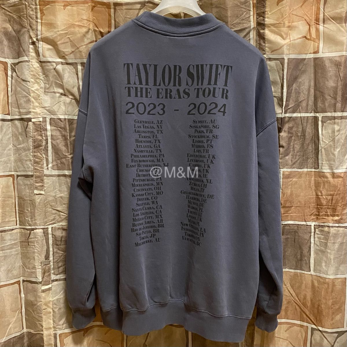 Taylor Swift THE ERAS TOUR SWEAT XL ネイビー スウェット