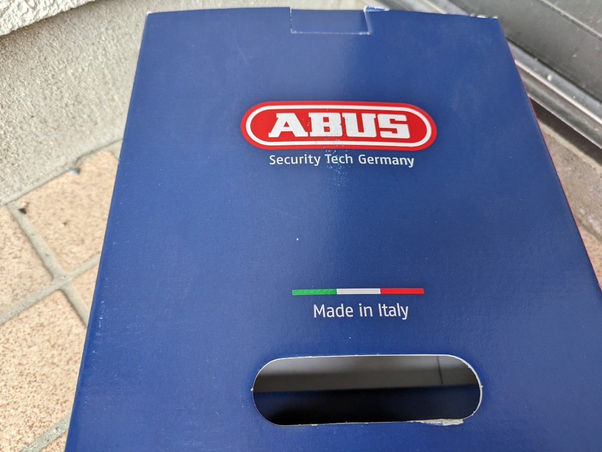 試着のみの使用 ABUS stormchaser パープル XLサイズ_画像2