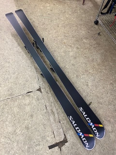 1▲914中古品デモスキー【SALOMON(サロモン)/24 PowerLine(パワーライン)】[178cm 119-73-105mm R=15-17-19m] 【札幌市・店頭引取OK】_画像5