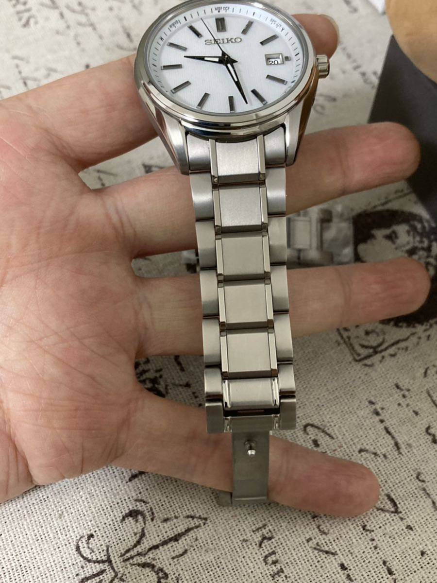 超美品 未使用 最新モデル SEIKO セイコー チタン 電波ソーラー 超美品 未使用 最新モデル SEIKO セイコー チタン 電波ソーラー