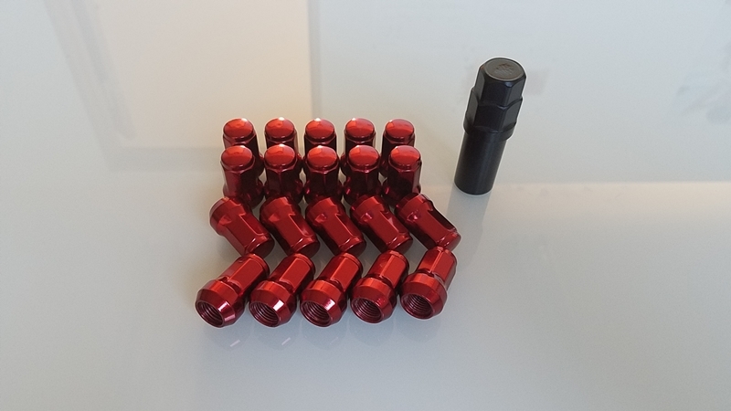  lock nut M12×P1.25 red steel made non penetrate type taper angle 60 times 7 square shape type exclusive use adaptor attaching for 1 vehicle set 