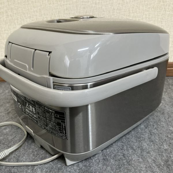 ☆通電OK！Panasonic パナソニック IHジャー炊飯器 SR-HB101 2011年製 5.5合炊き シルバー 家電 アンティーク コレクション 保管品_画像7