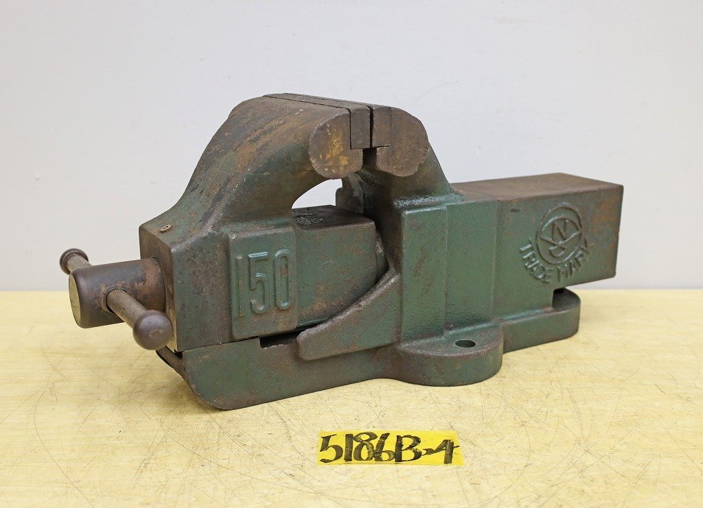 5186B24 ナベヤ 万力 150 バイス 固定器具 作業工具 保持|ooo 5186B24 ナベヤ 万力 150 バイス 固定器具 作業工具 保持|ooo