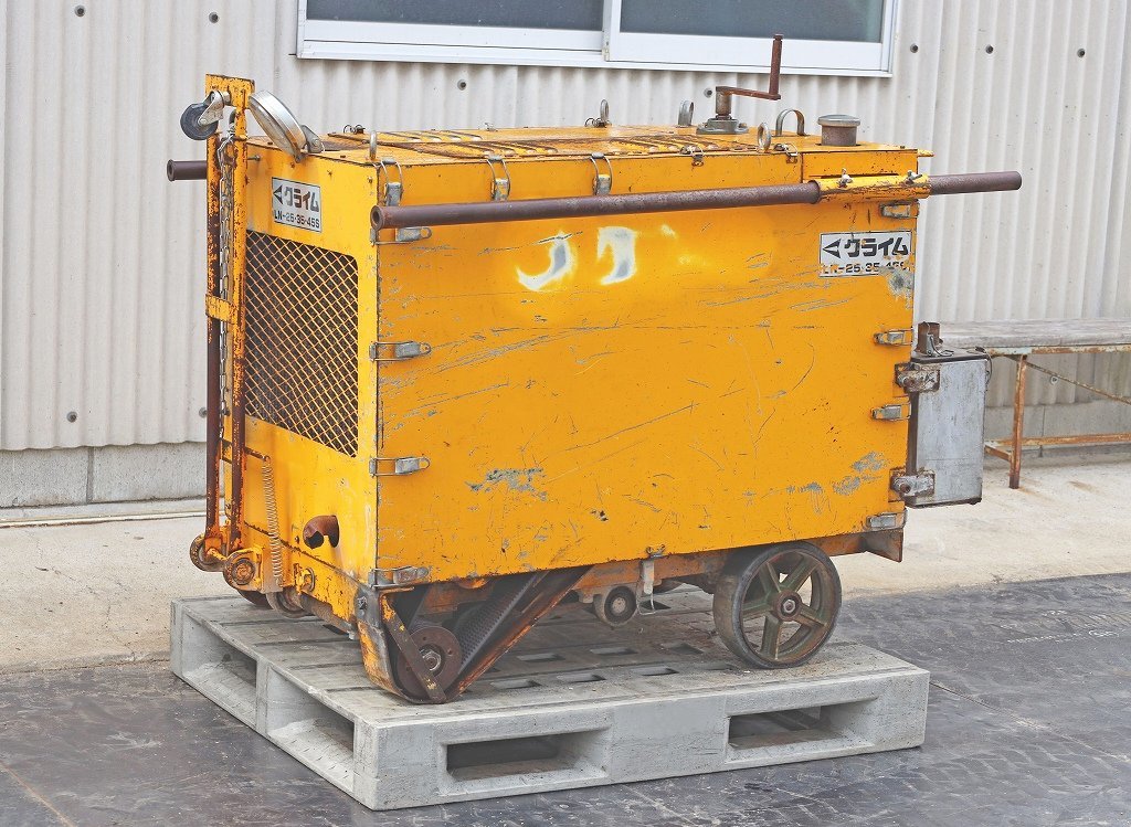 1925C23 クライム コンクリートカッター LN30SQ 約550kg 1925C23 クライム コンクリートカッター LN30SQ 約550kg