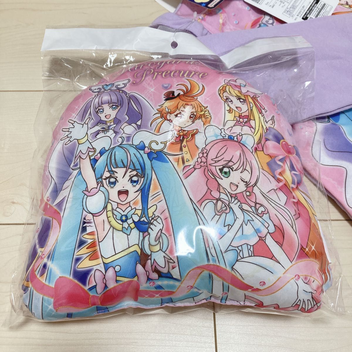 限定品 ひろがるスカイプリキュア 光るパジャマ 光るダイカットマスコット 長袖 上下セット プリキュア 子供 キッズ プレゼント