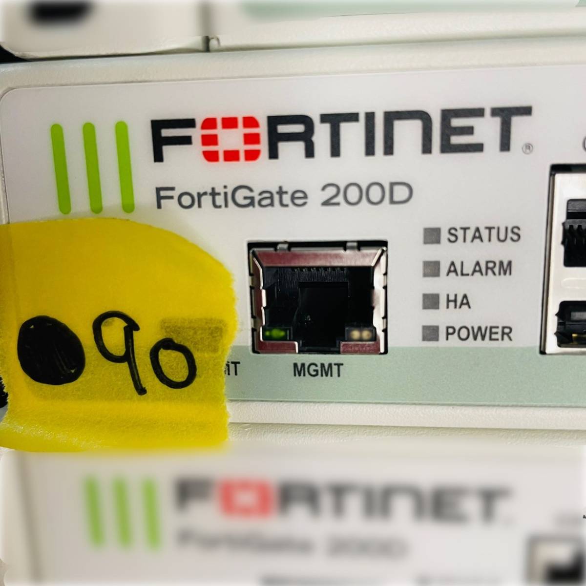 ●90 Fortinet FortiGate 200D ファイアウォール FW セキュア SD-WAN SOCプロセッサ フォーティネット フォーティゲート_画像1