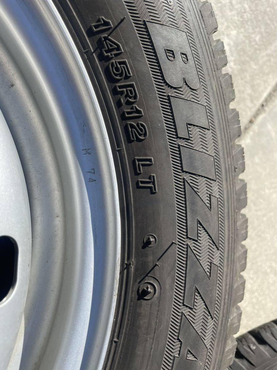 145R12 LT Bridgestone BLIZZAK VLI バリ山スチルホイールセット_画像3