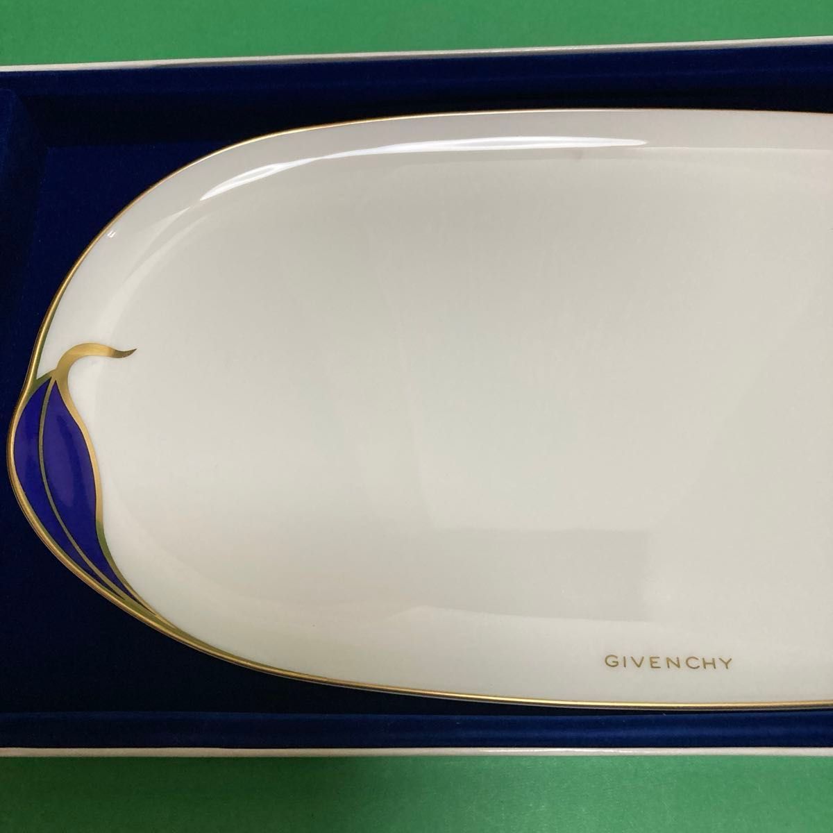 GIVENCHY ジバンシー 長皿 オーバルプレート サンドイッチトレー GIVENCHY ジバンシー 長皿 オーバルプレート サンドイッチトレー