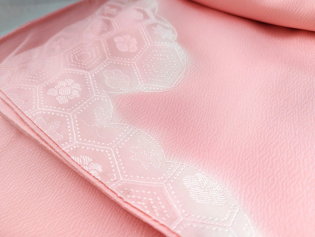 【袷】色留袖 身丈157裄63 正絹 一つ紋 ピンク ぼかし染め 刺繍 花鼓