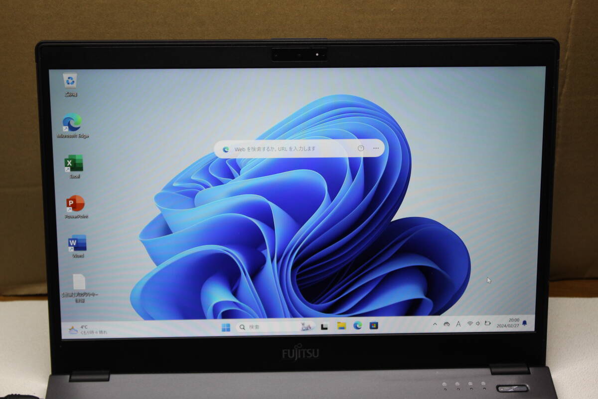 FUJITSU FMV LIFEBOOK U937/R Core i5 7300U 2.6GHz・メモリー FUJITSU FMV LIFEBOOK U937/R Core i5 7300U 2.6GHz・メモリー