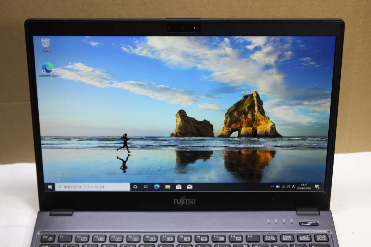 FUJITSU FMV LIFEBOOK U937/R Core i5 7300U 2.6GHz・メモリー FUJITSU FMV LIFEBOOK U937/R Core i5 7300U 2.6GHz・メモリー