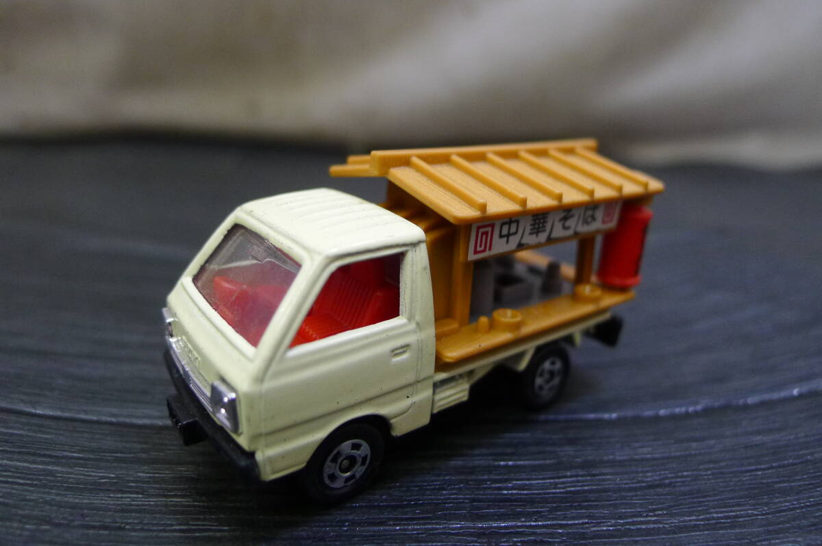 BB001 TOMY/トミカ ミニカー/中華そば SUZUKI/スズキ CARRY/キャリー No.31 1/55 トミー ラーメン ミニカー趣味 コレクション★日本製/60_画像1