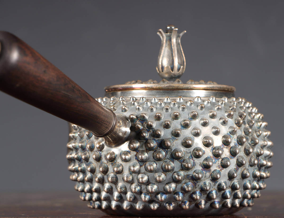 古銀 茶壺 「光南」在銘 純銀小霰粒紋木柄側把急須 銀瓶 煎茶 湯沸 茶道具 南鐐 金工 茶器 時代物 LT-1243