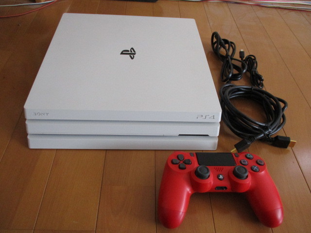 PS4 Pro★PlayStation4 Pro★グレイシャーホワイト★1TB◆CUH-7200BB02★_画像1