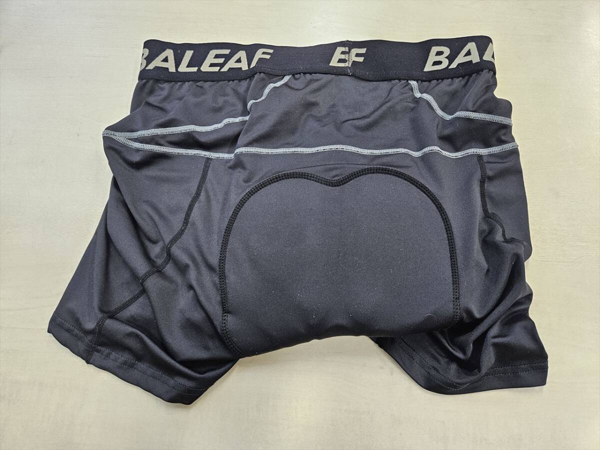 ■ 1円スタート売切り!! ■ BALEAF size:2XL サイクルウェア レーサーパンツ ロード 送料520円!! 同梱発送承中!! Y27_画像3