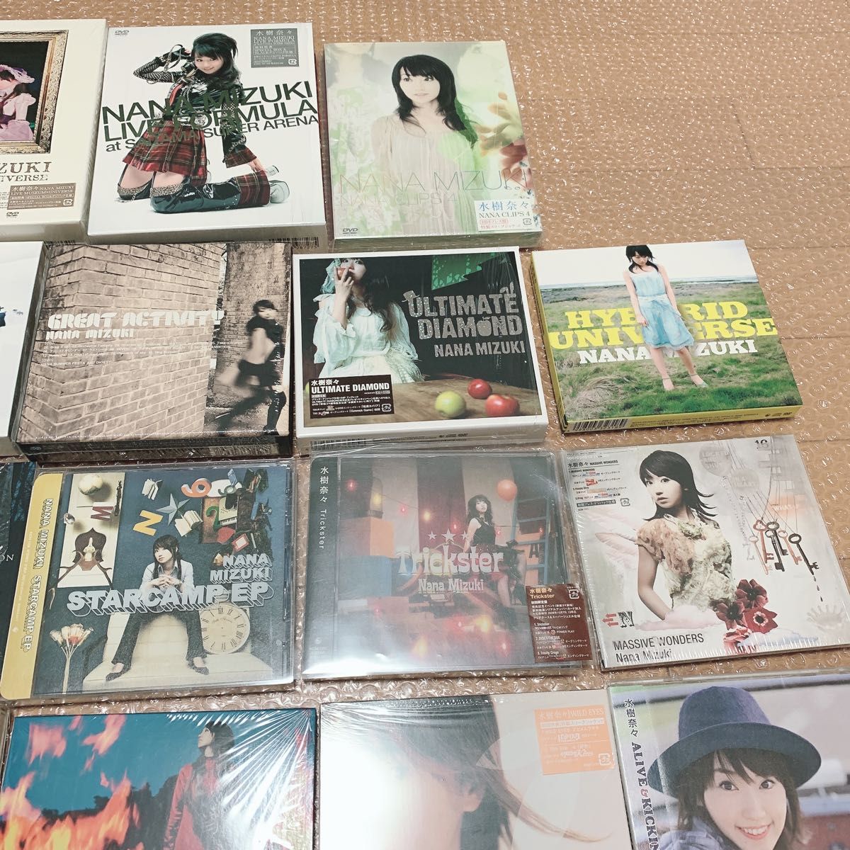水樹奈々 CD DVD Blue-ray グッズ まとめ売り 水樹奈々 CD DVD Blue-ray グッズ まとめ|Yahoo!フリマ(旧