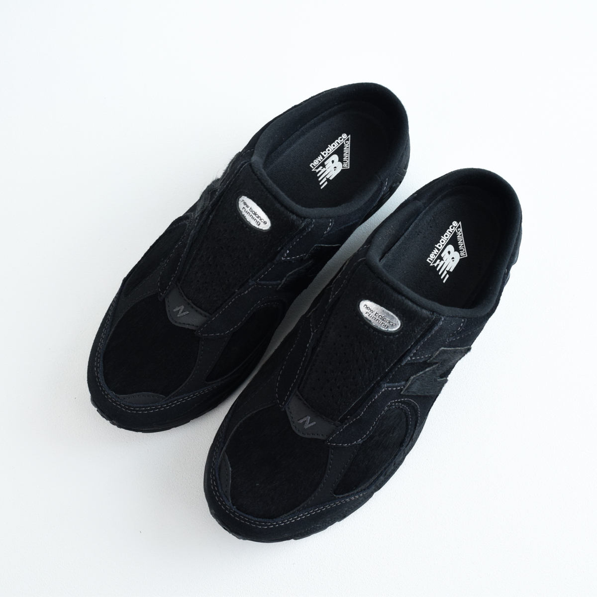 新品 NEW BALANCE ニューバランス M2002RMR Triple Black Pony 新品 NEW BALANCE ニューバランス M2002RMR Triple Black Pony