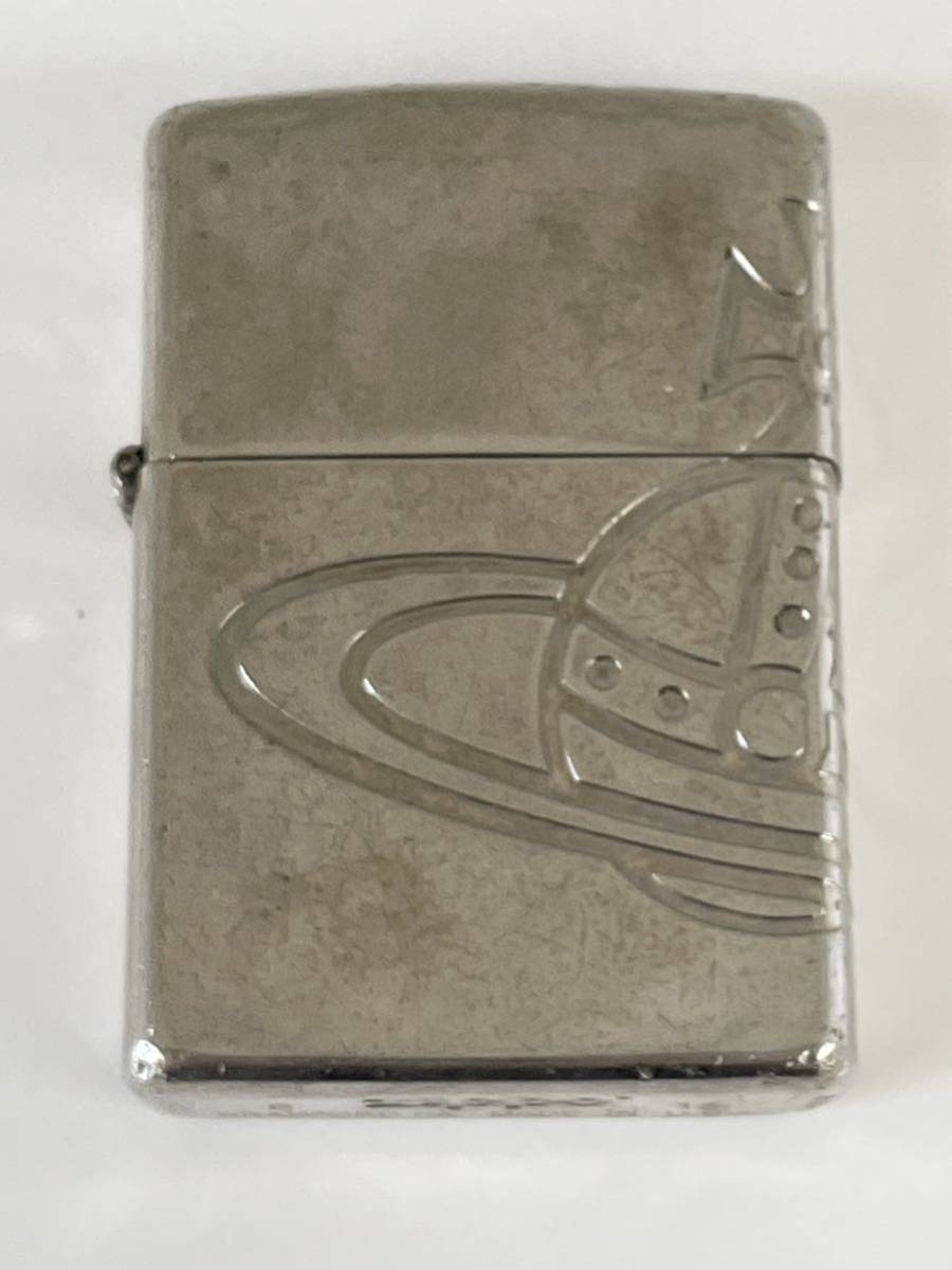 ZIPPO ジッポ BRADFORD.PA. Vivienne Westwood ヴィヴィアンウエストウッド 動作確認済み 本体のみ 中古品 シルバー オイルライター 喫煙具_画像2