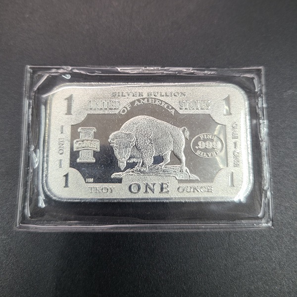 純銀 シルバー インゴット バー 1oz 1オンス 999 FINE SILVER INGOT BAR 31.1g SV 保証書 未開封品 地金 資産 バイソン ④の画像1