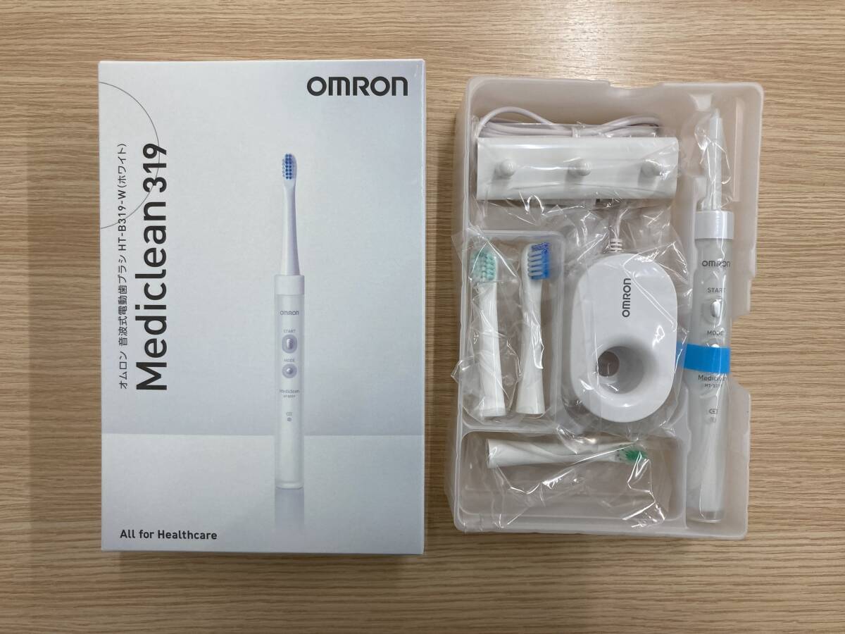 長「15127」OMRON オムロン　音波式電動歯ブラシ　HT-B319 ホワイト　Mediclean319　未使用_画像1