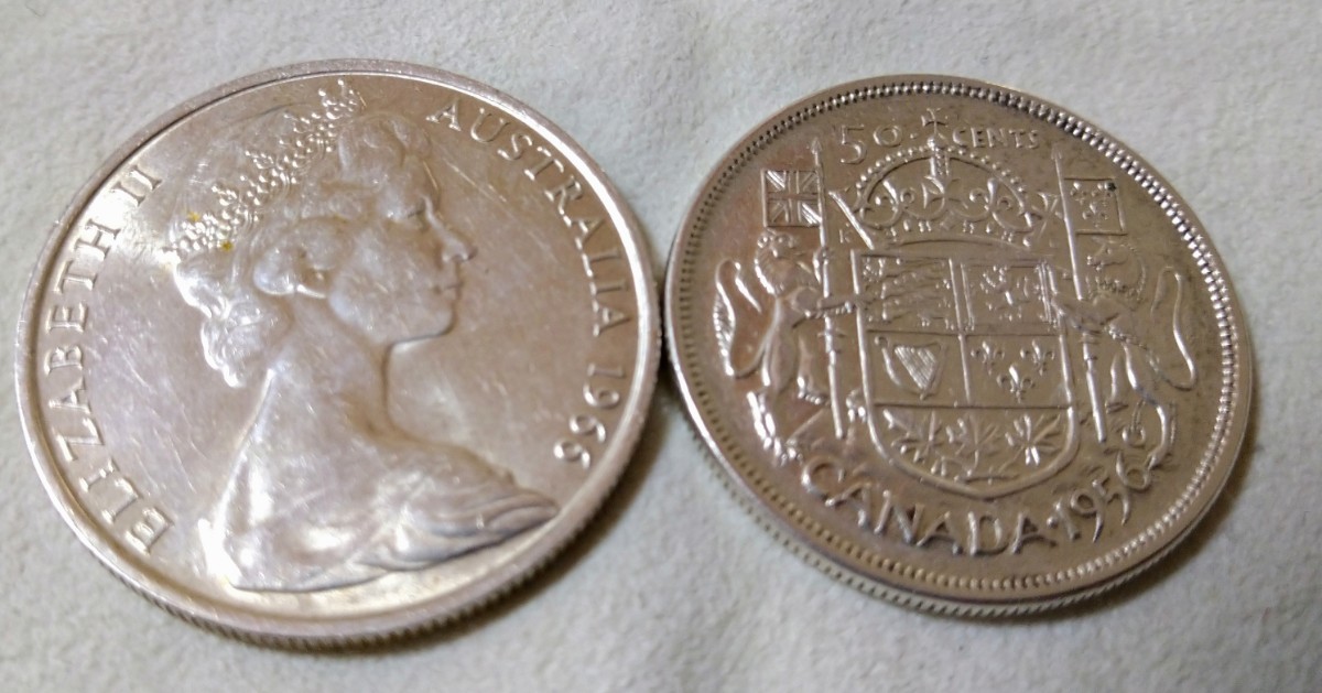 古銭銀貨 カナダ 50セント銀貨 1956年 オーストラリア 50セント銀貨 1966年 2枚セット　アンティークコイン_画像2
