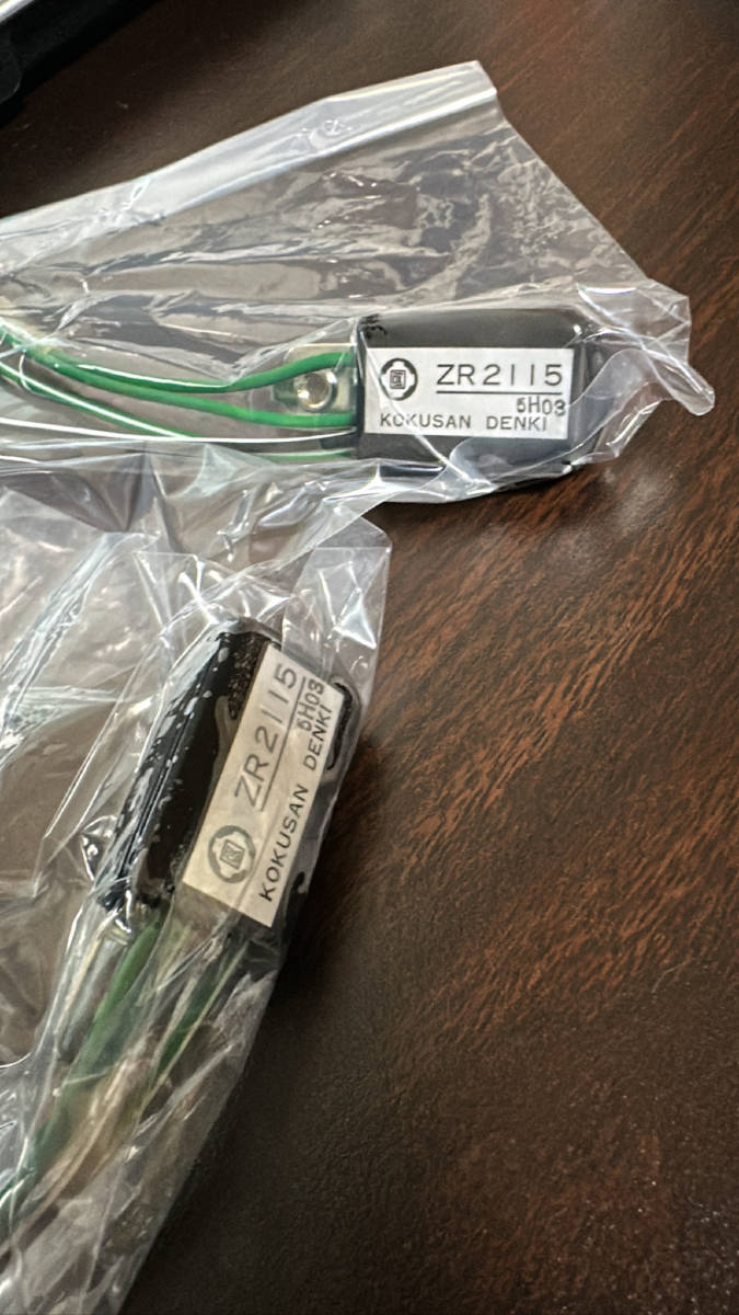 国産電機 レギュレーター RS2154 ZR2115 互換品 重機 農機 特殊 国産電機 レギュレーター RS2154 ZR2115 互換品 重機 農機 特殊