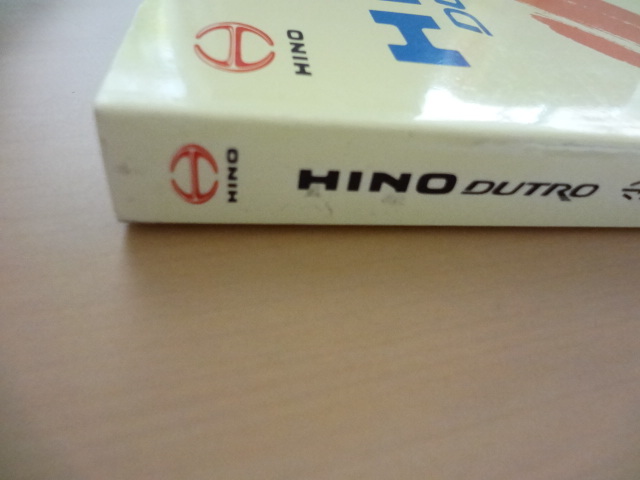 HINO DUTRO 取扱説明書　ヒノ デュトロ 　R2020-00552_画像5