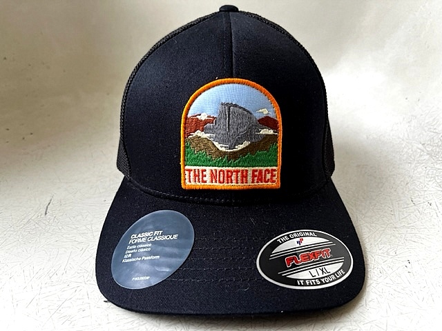 新品 USA限定 本物 The North Face ノースフェイス FLEXFIT トラッカーハット メッシュキャップ 帽子 Unisex ブラック L/XL_画像1