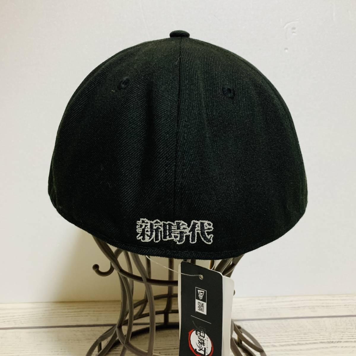 鬼滅の刃 x NEW ERA(ニューエラ) - ロゴキャップ 竈門炭治郎 TANJIRO KAMADO 7 3/8 58.7cm キャップ 59FIFTY 黒色 ゴルフ (タグ付未着用品)_実際の商品です④