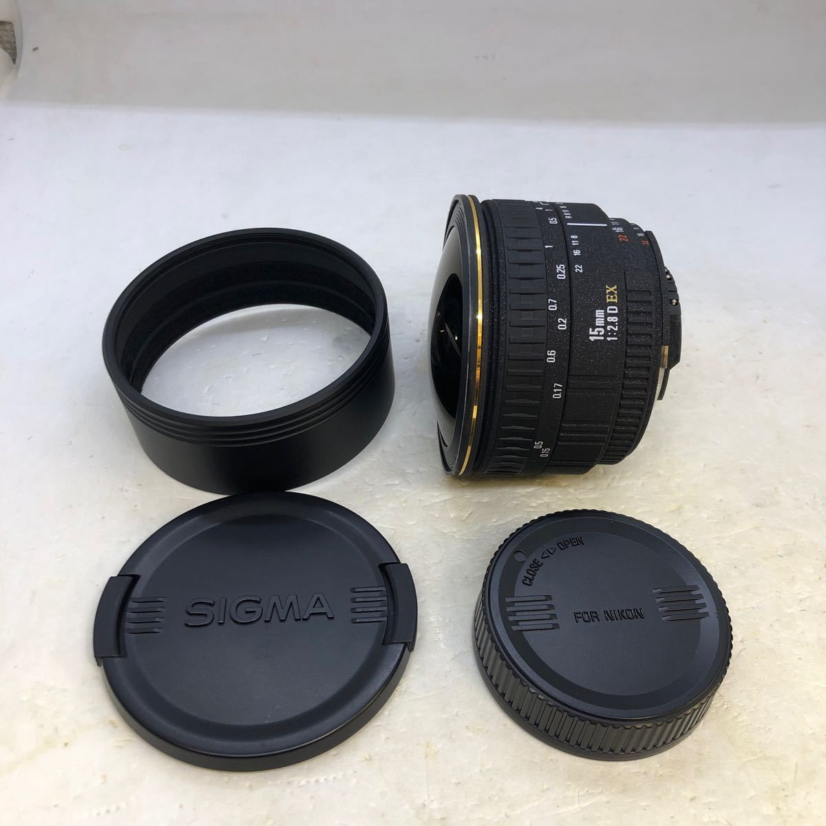 ★美品★安心初期不良対応★ シグマ SIGMA AF 15ｍｍ F2.8 D EX FISHEYE Nikon/ニコン Fマウント _画像1