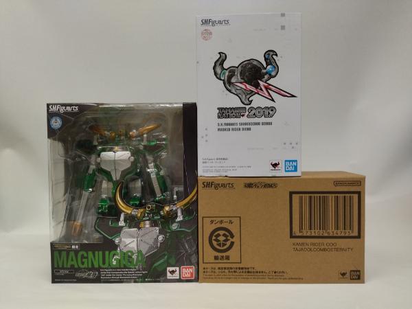 ★53　S.H.Figuarts マグナギガ 真骨彫製法　仮面ライダーオーズ タジャドルコンボエタニティ　ディエンド 中古品_画像1