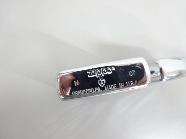 2007年製 ZIPPO ジッポ ARMOR アーマー VAMPS ヴァンプス スカル ドクロ シルバー 銀 オイル ライター USA_画像5
