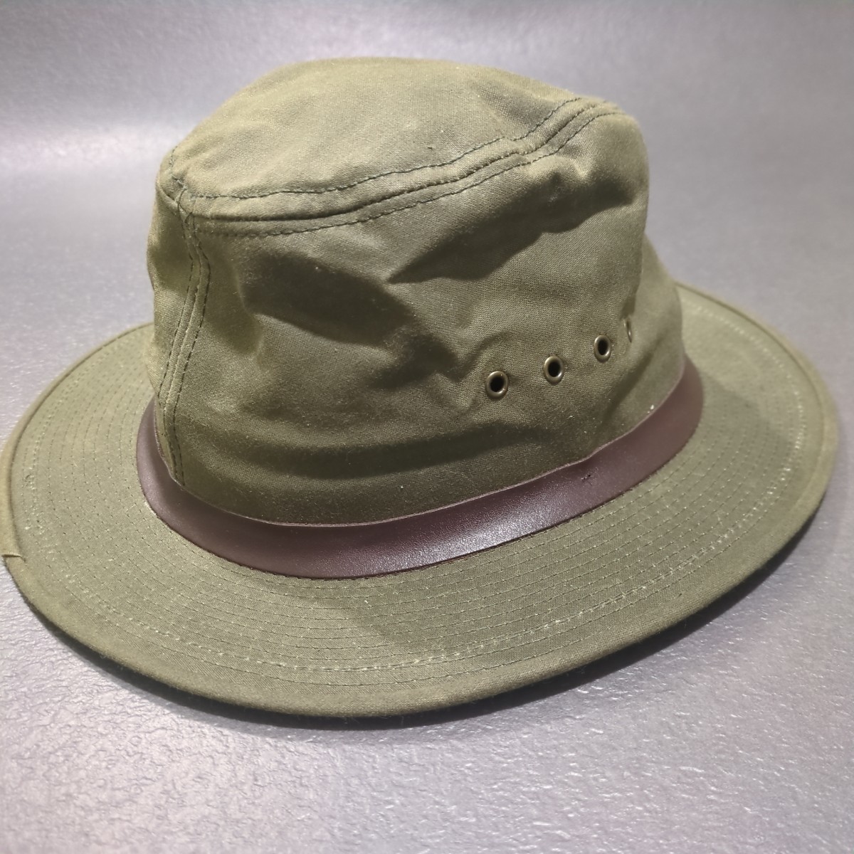 FILSON　Mサイズ　オリーブ　ブッシュハット　オイルドコットン フィルソン USA製 アメリカ製 HAT 帽子 ハット　タグ付_画像2