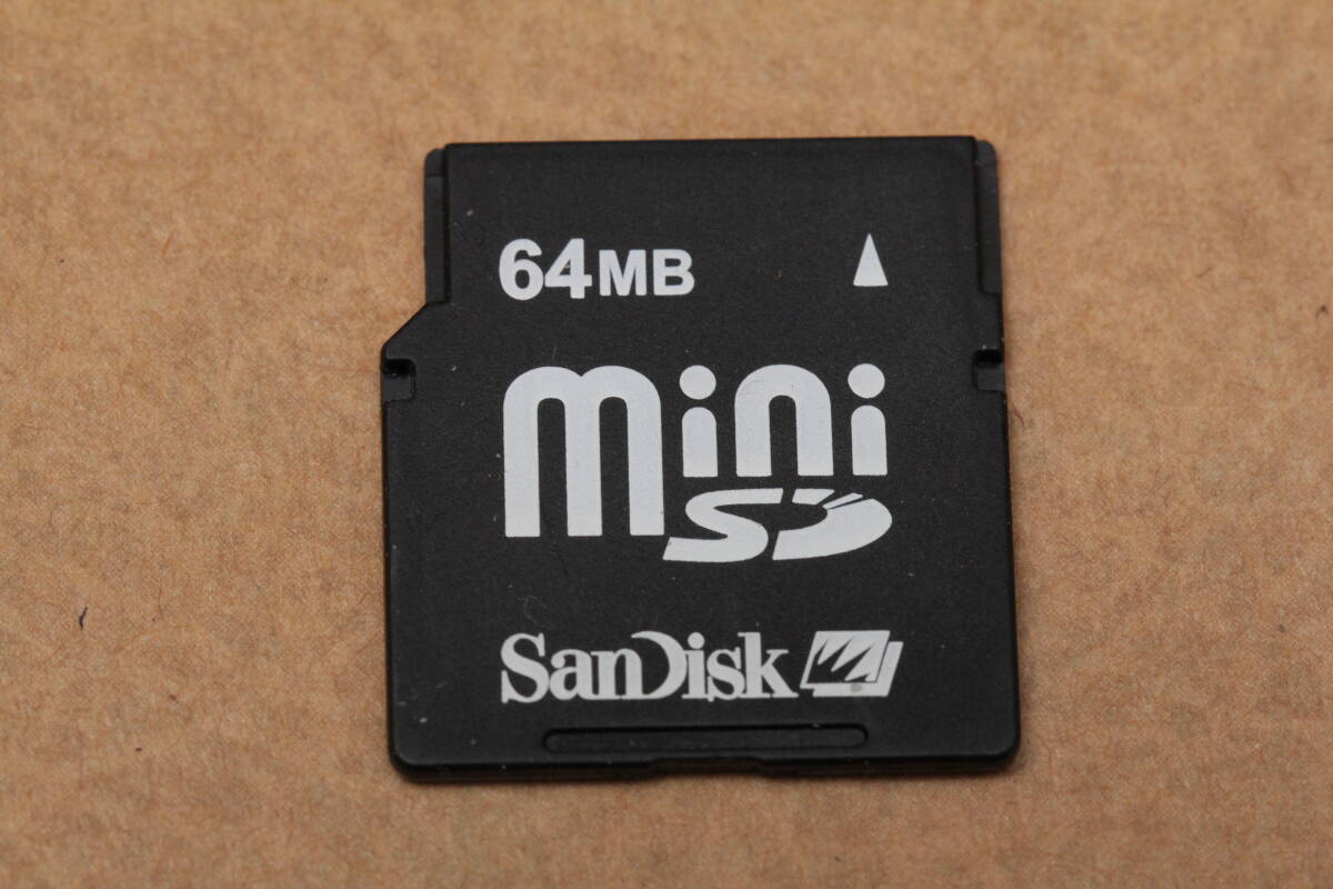 64MB miniSDカード SanDisk の画像1