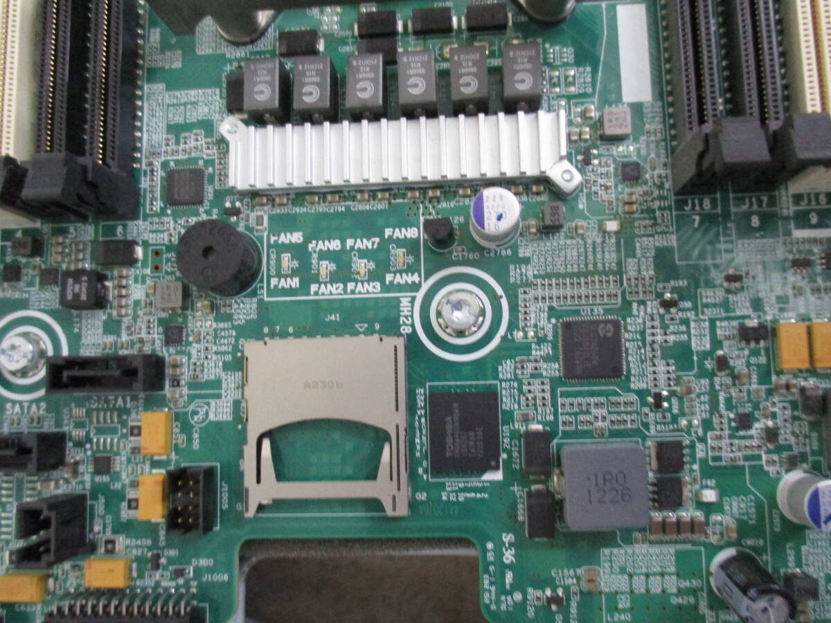 HP ProLiant ML350p Gen8 の マザーボード 【CPUヒートシンク】付・NO:797_画像8
